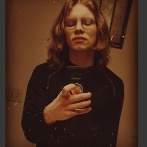 Meet your Posher, Wade